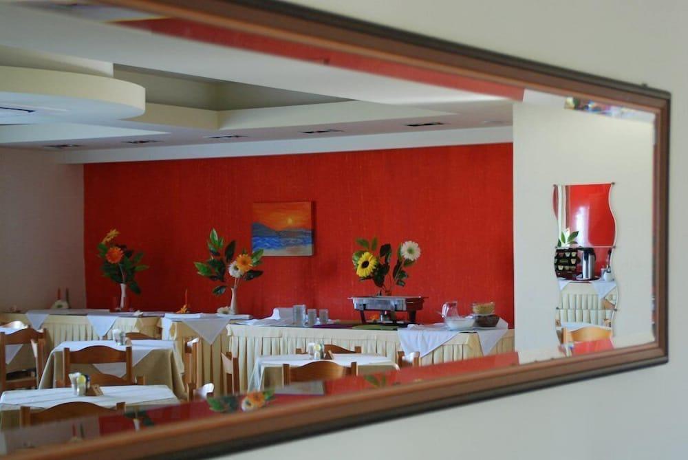Ermioni Beach Paralia Kourna Екстериор снимка